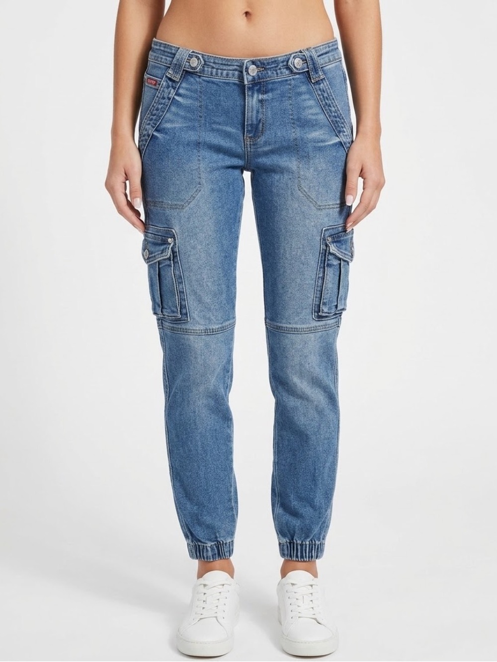 GUESS Women's Medium Wash Denim Cargo Jogger Pants Multi-Pocket Size 29